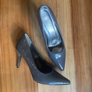 Gabriella Rocha Gray PU 3.5 in  Heels Point Toe Pump Women’s Sz 9.5 New No Box